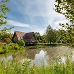 Lodge Les De Malbrough