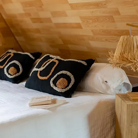 אכסניה Les De Malbrough