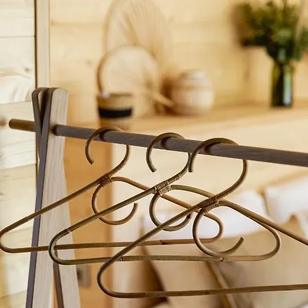 Les De Malbrough אכסניה *